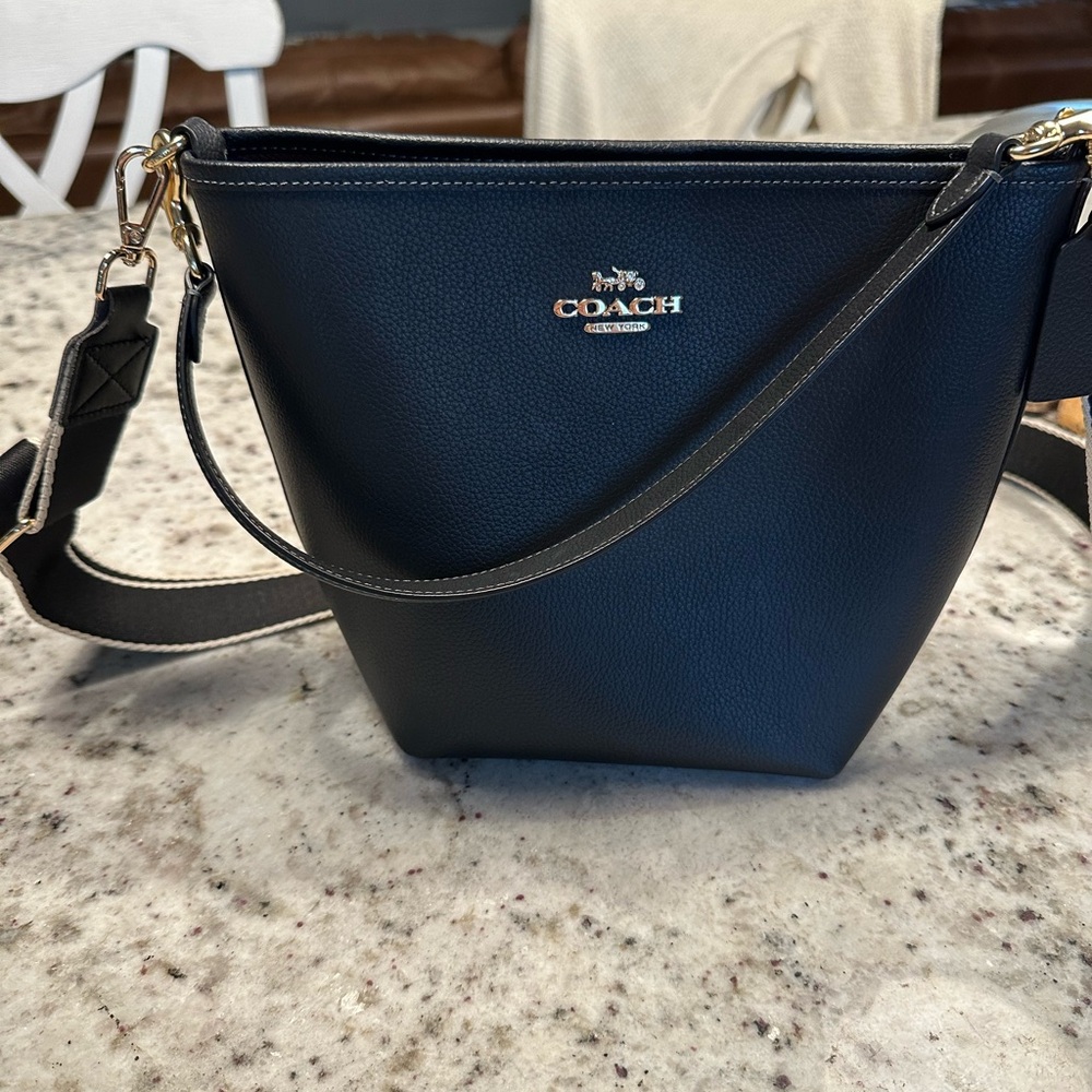 Coach CT801 City Bucket Bag IN Black